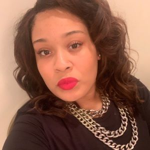 Meet your Posher, Janae